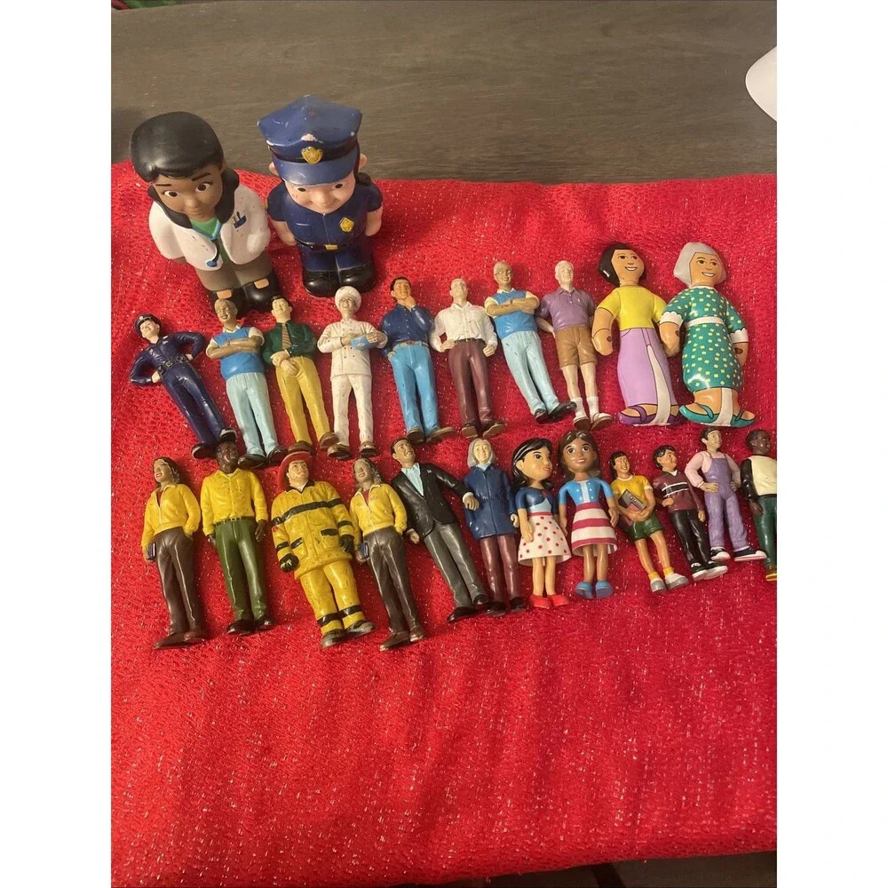 Lakeshore Block Play People Lot of 25 Community Workers Career Family Figures